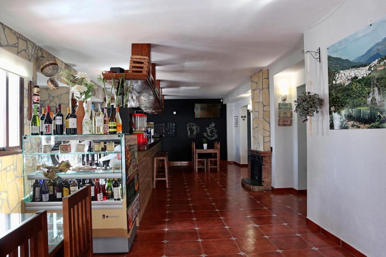 Hotel Rural & Restaurante Las Camaretas Cortes de la Frontera Ngoại thất bức ảnh