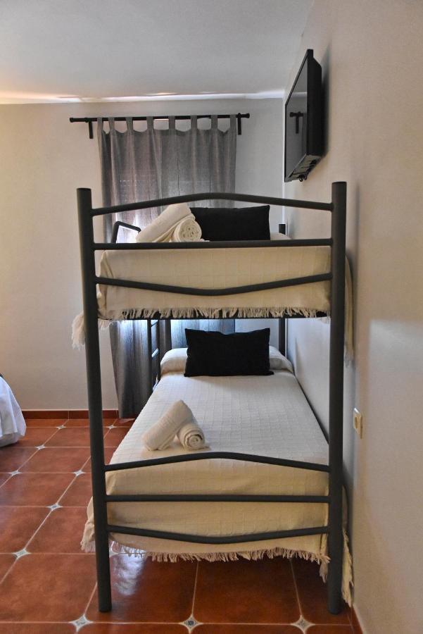Hotel Rural & Restaurante Las Camaretas Cortes de la Frontera Ngoại thất bức ảnh