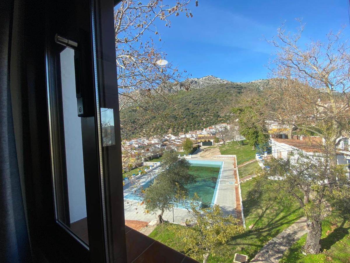 Hotel Rural & Restaurante Las Camaretas Cortes de la Frontera Ngoại thất bức ảnh